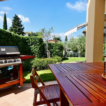 Apartment House Desenzano *
