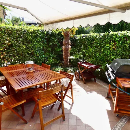 House Desenzano Apartment