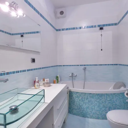 House Desenzano Apartment Desenzano del Garda